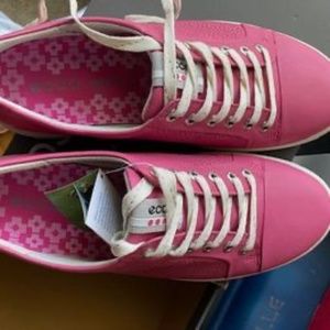 Ecco Ladies golf shoes